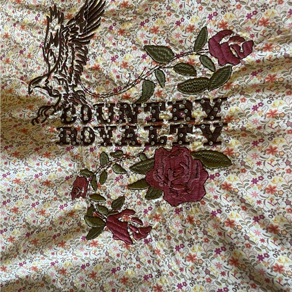 Country Royalty Western  Style shirt - Picture 5 of 11